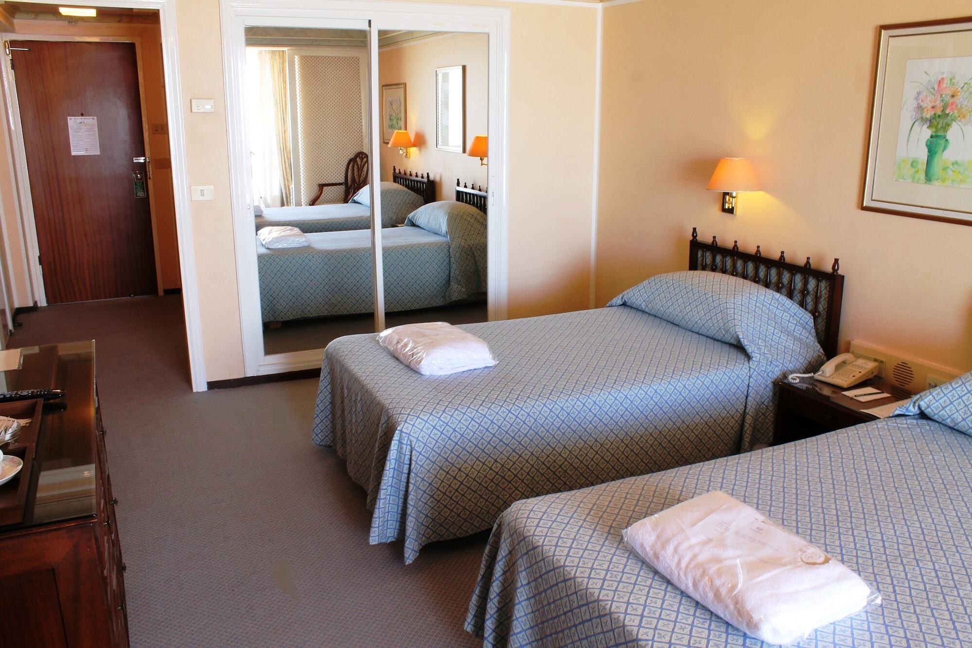 Beit Mery Hotel Al Bustan מראה חיצוני תמונה